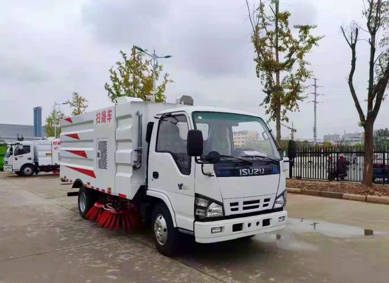 國六5方掃路車 五十鈴掃路車價格 配置 掃路車廠家報(bào)價