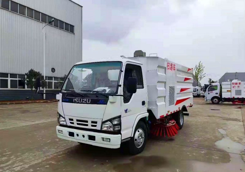 國六5方掃路車 五十鈴掃路車價格 配置 掃路車廠家報(bào)價