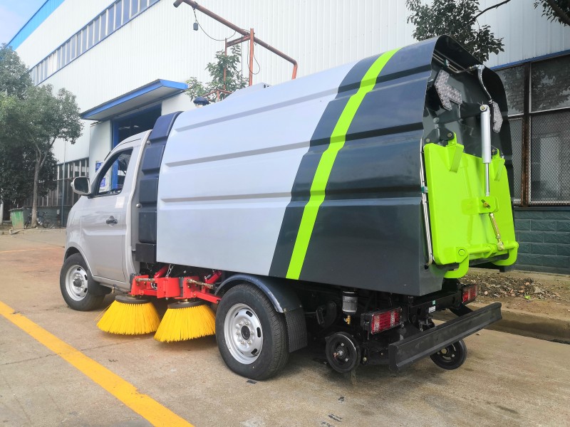 長安3方掃路車 汽油掃路車廠家 藍牌掃路車價格報價