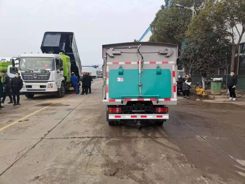 福田時(shí)代3方掃路車(chē)價(jià)格 圖片 配置 藍(lán)牌掃路車(chē)廠家 