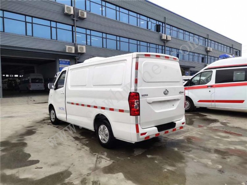 長(zhǎng)安睿行疫苗冷藏車(chē)（容積3.8方）